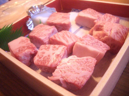 お肉1129.comの仙台牛ステーキを食べてみた